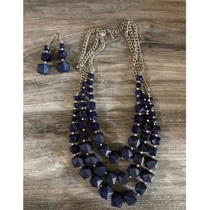 Navy block necklace with earrings